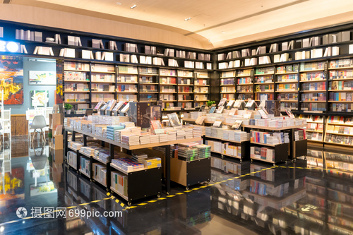 书店里的陈设